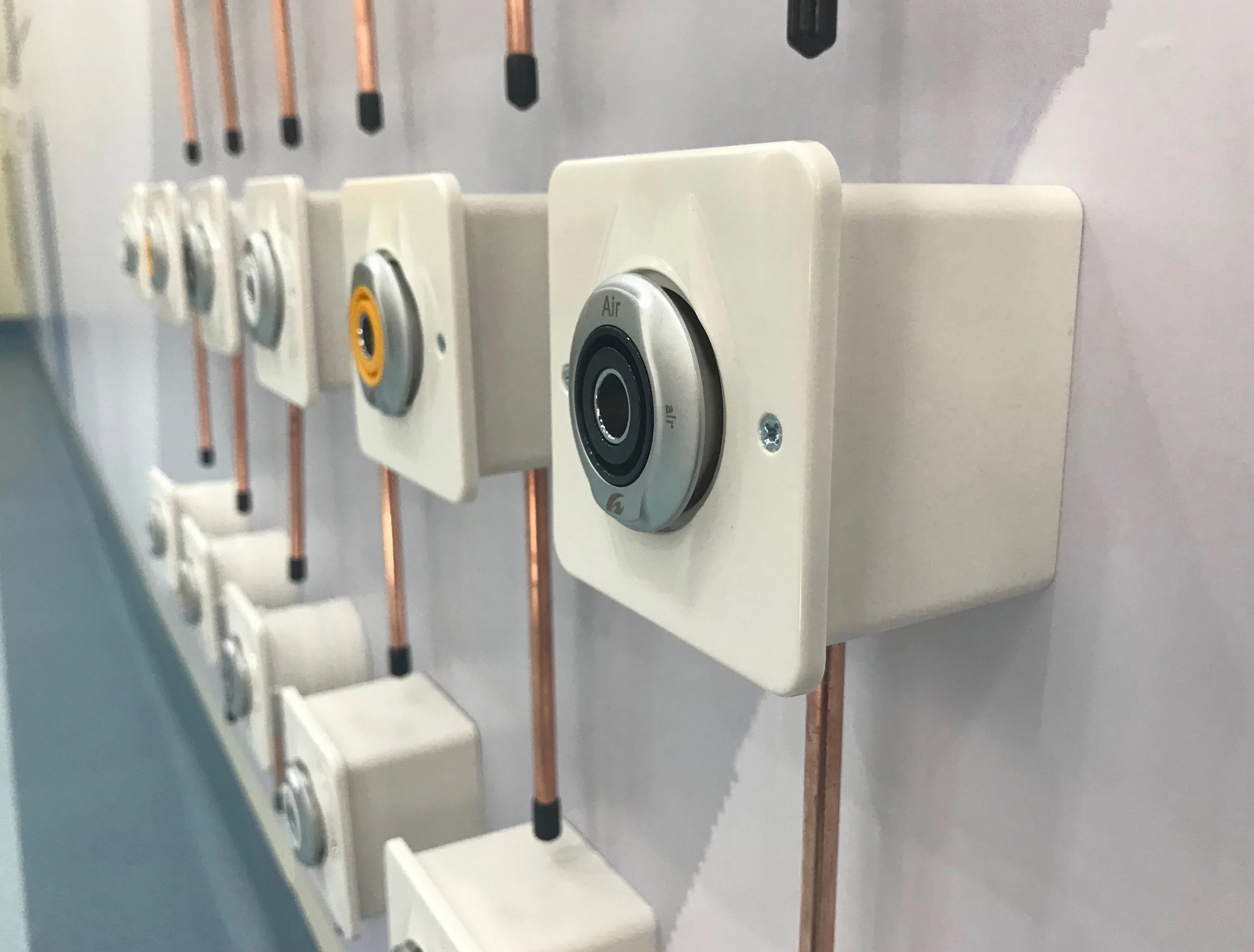 Hospital-Medical-Wall-Oxygen-Gas-Outlet-for-Air-Supplying copy